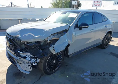 2026 Mercedes-Benz Glc 300 4Matic Coupe z USA, uszkodzony, nr VIN W1NKJ4HB3TF426844